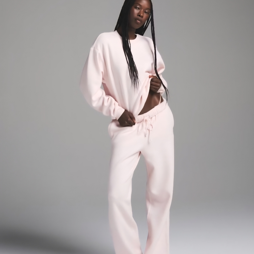 🩷SKIMS🩷Barely Pink Cotton  Crewneck & Pants Set